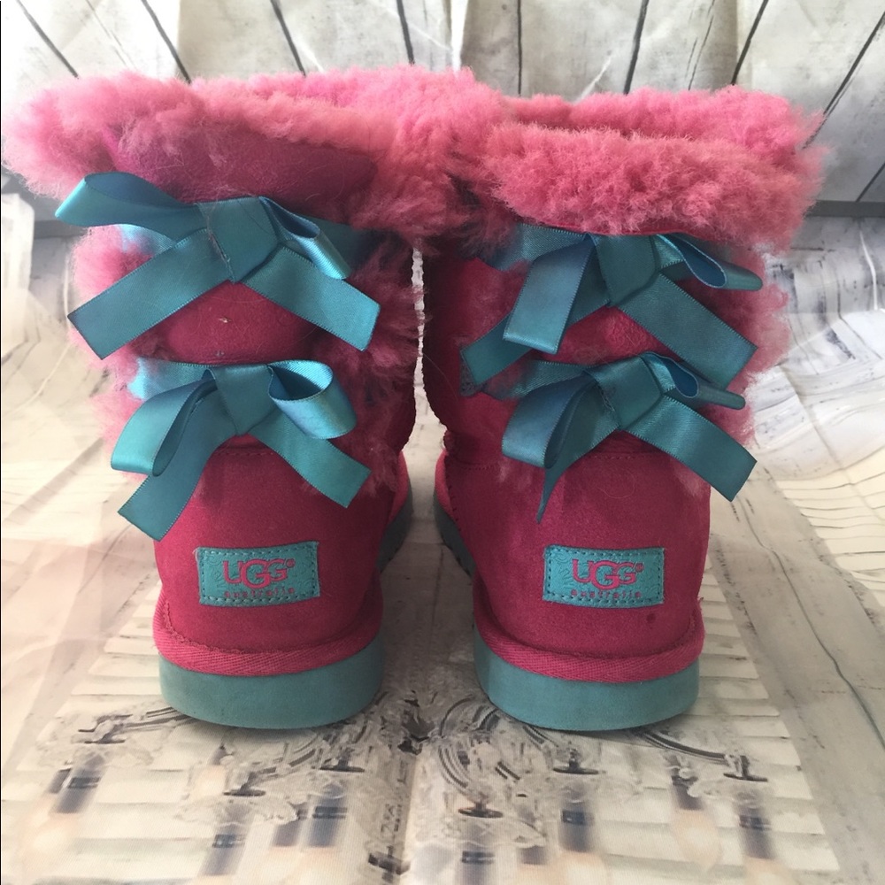 Ugg Pink and Teal Bailey bow boots sz 8 HTF